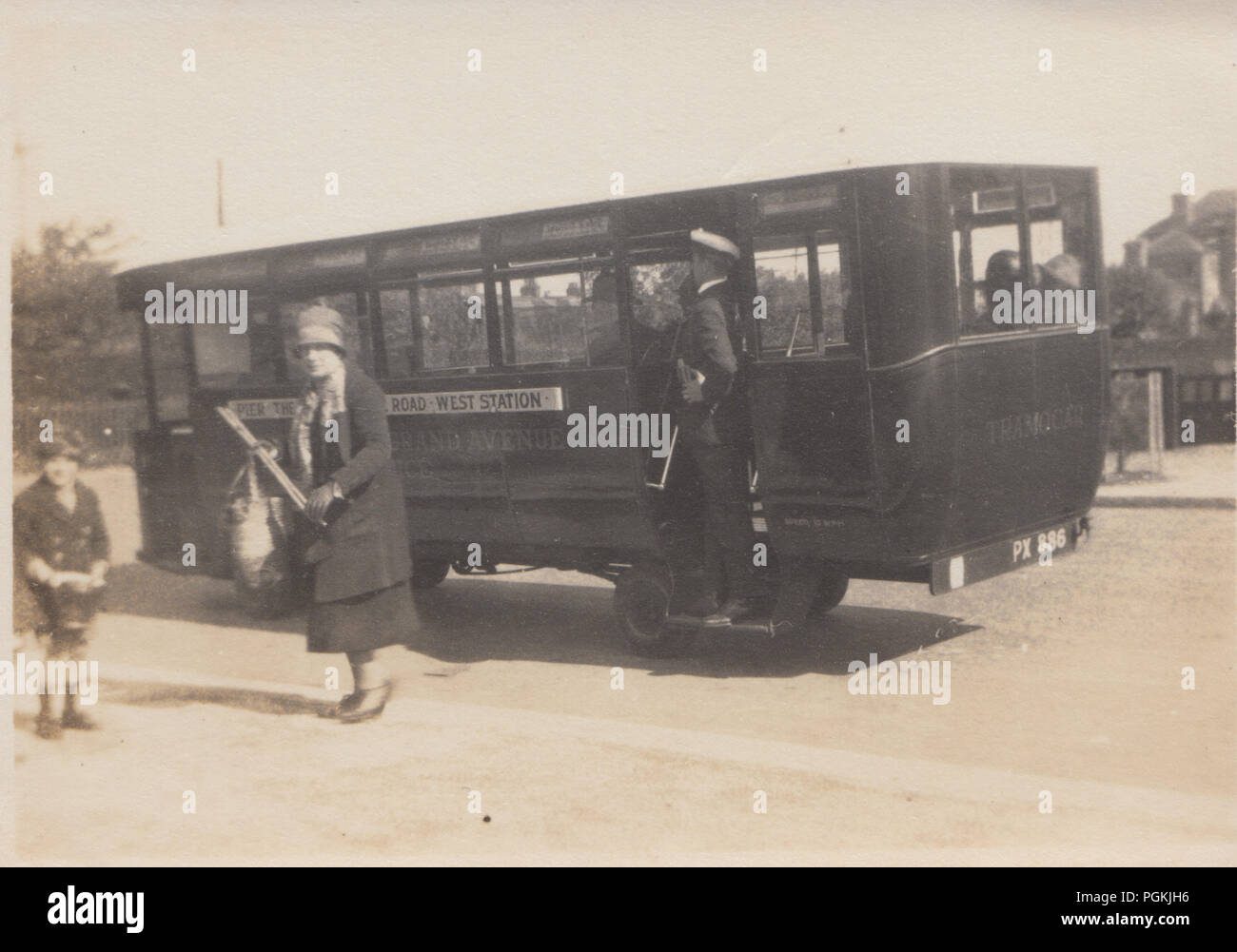 Vintage fotografia di un Sussex Tramocar. Registrazione PX886 Foto Stock