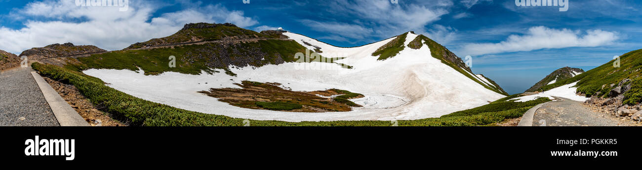 Il monte Norikura in giugno senza copertura di neve Foto Stock