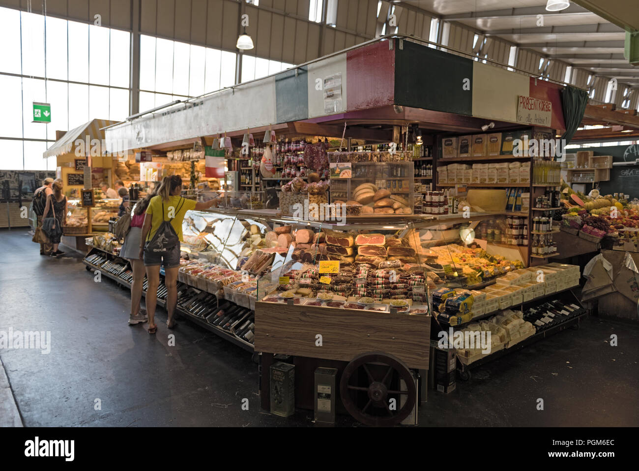 Sorge nella storica kleinmarkthalle frankfurt am main germania. Foto Stock