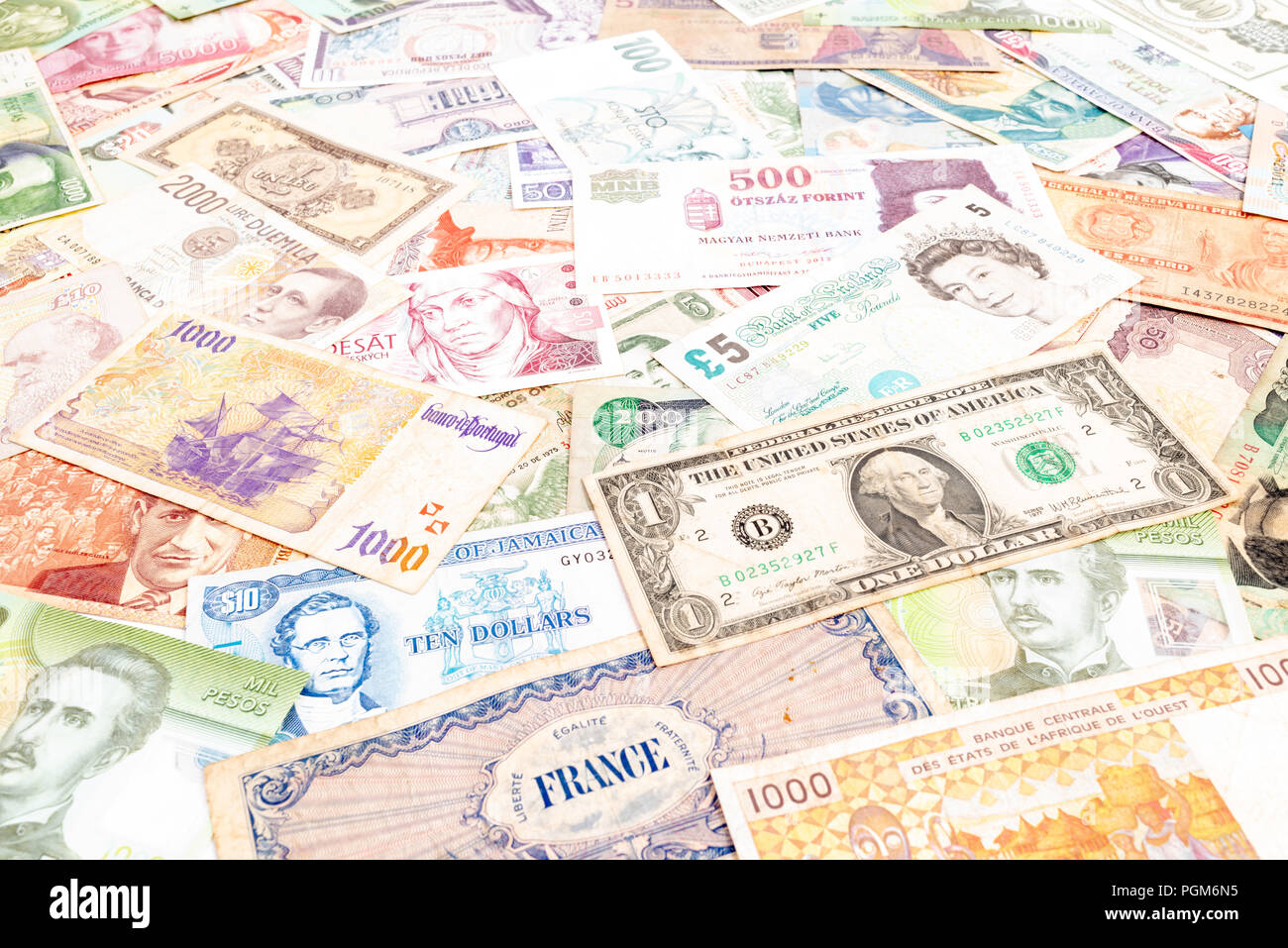 Diversi paesi del mondo la carta moneta di banca note. Foto Stock
