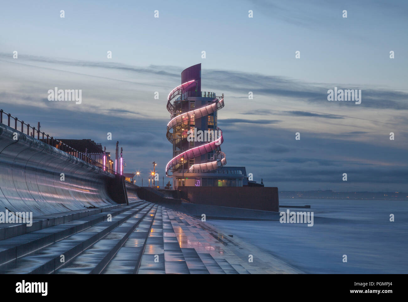 Il molo di verticale a Redcar sulla North Yorkshire costa. Foto Stock