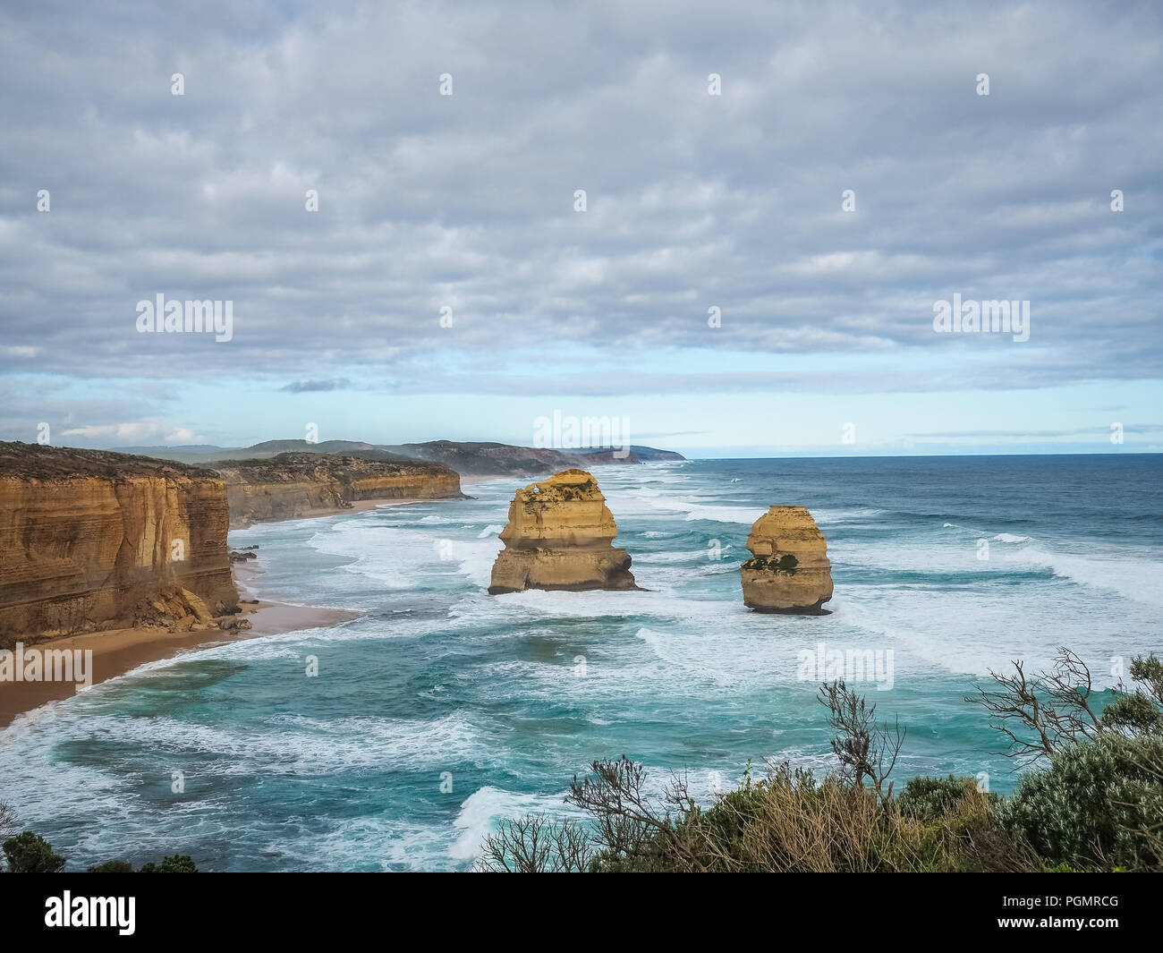 I dodici apostoli, Great Ocean Road, Parco Nazionale di Port Campbell, Victoria, Australia Foto Stock