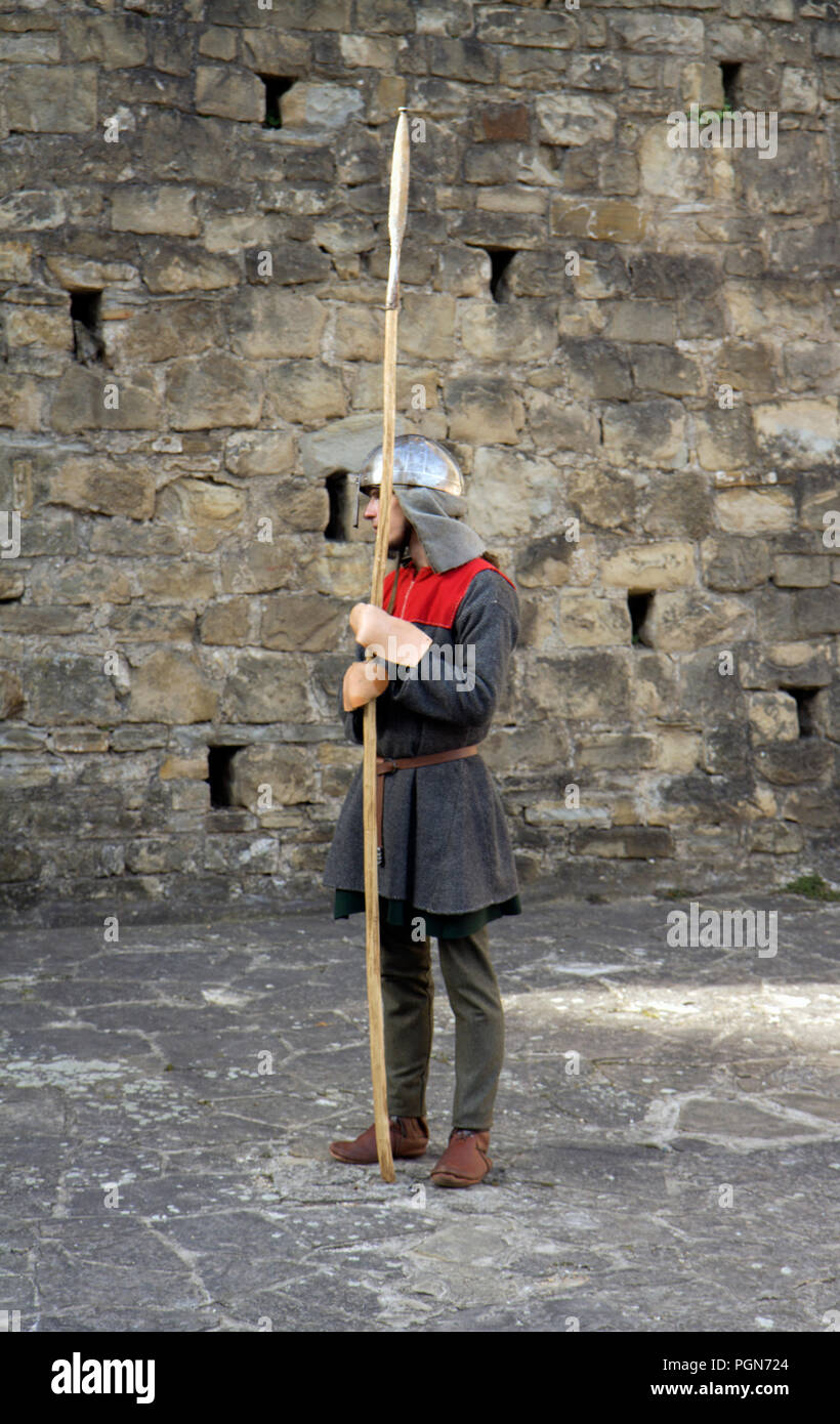 Pikeman medievale dal castello di Orava, Slovacchia. Foto Stock