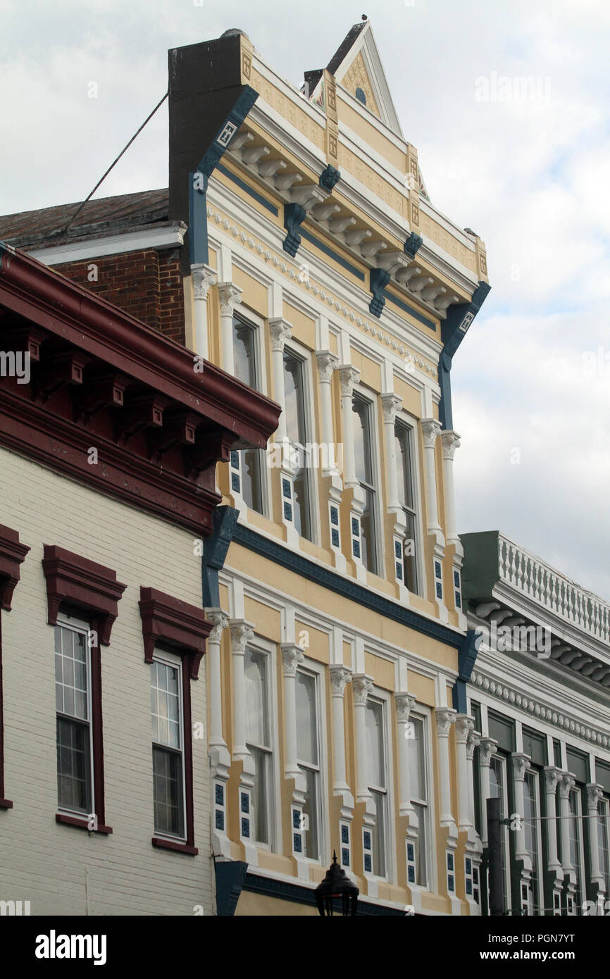 Edifici nel centro di Bedford, Virginia, USA Foto Stock