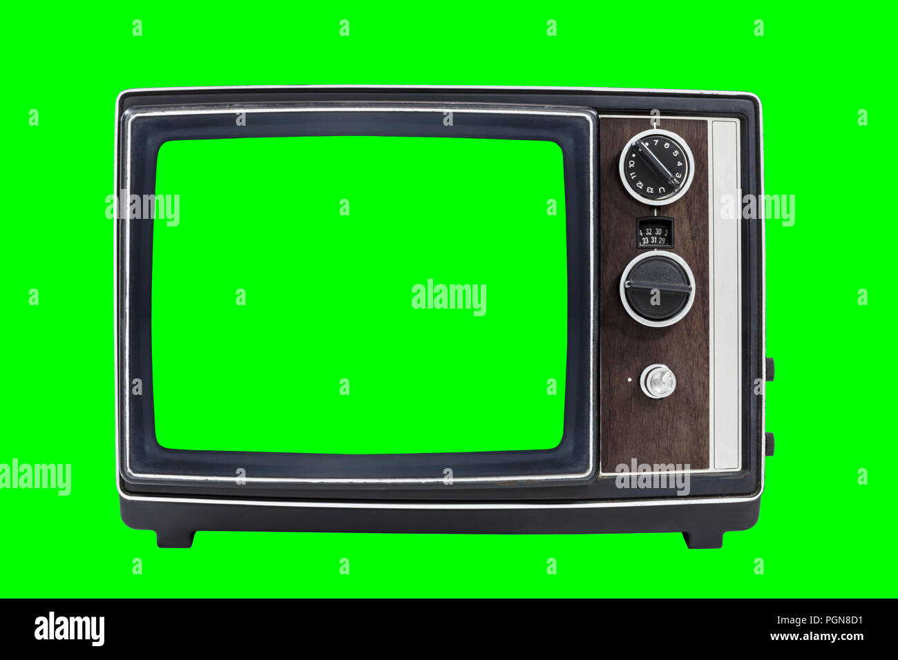 Vintage piccolo televisore portatile con chroma schermo verde e lo sfondo. Foto Stock