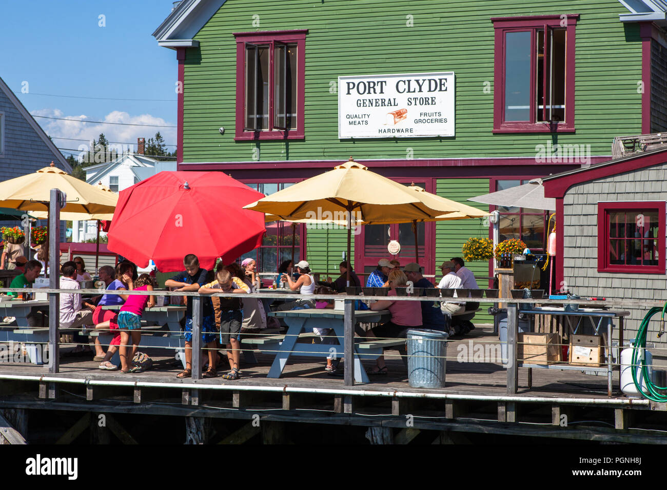 Lungomare presso il porto di Port Clyde, Maine Foto Stock
