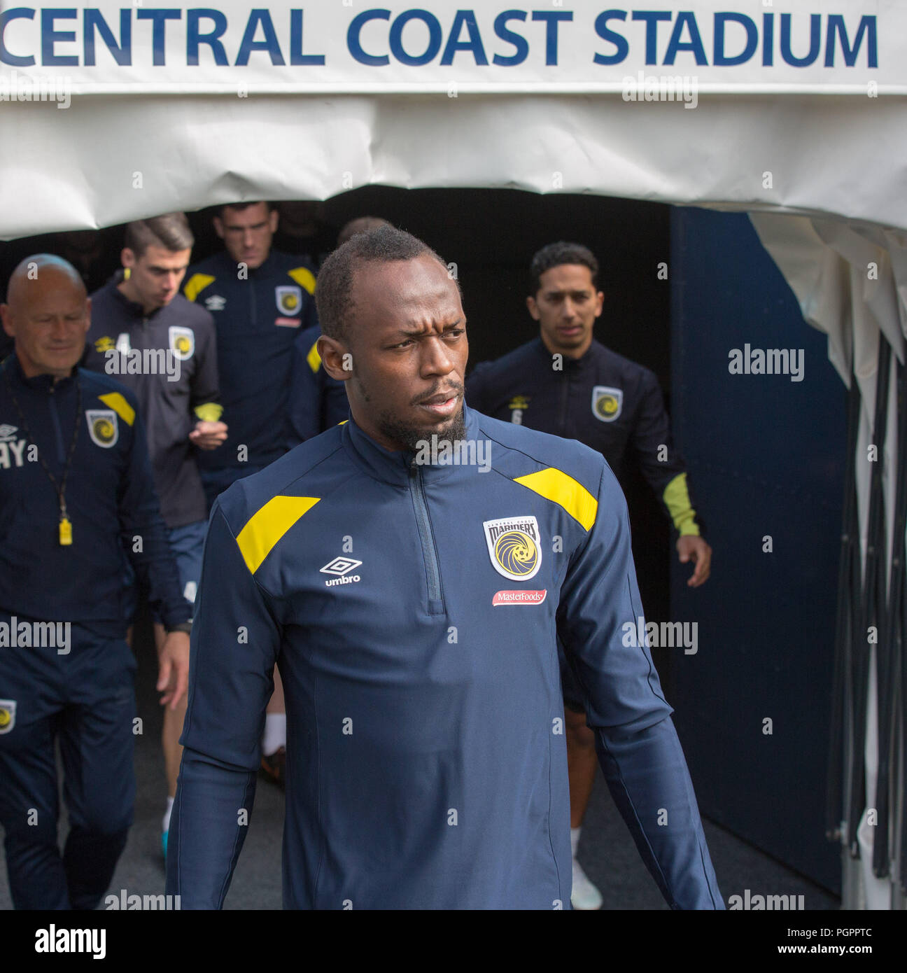 Gosford, Australia. 28 Agosto, 2018. Usain Bolt, ex olimpico e campione del mondo di velocista, prende parte a una sessione di formazione con un-League team Central Coast Mariners al Central Coast Stadium in Gosford, Australia, e il agosto 28, 2018. Credito: Zhu Hongye/Xinhua/Alamy Live News Foto Stock