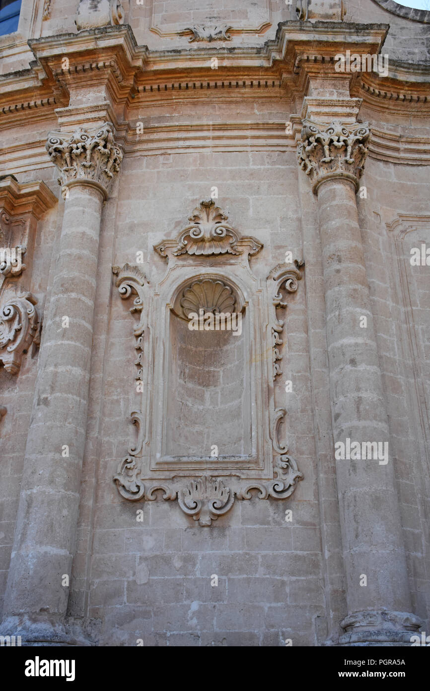 L'Italia, Regione Puglia, Massafra, chiesa di San Agostino in stile barocco, abbandonati. Visualizza i dettagli di e. Foto Stock