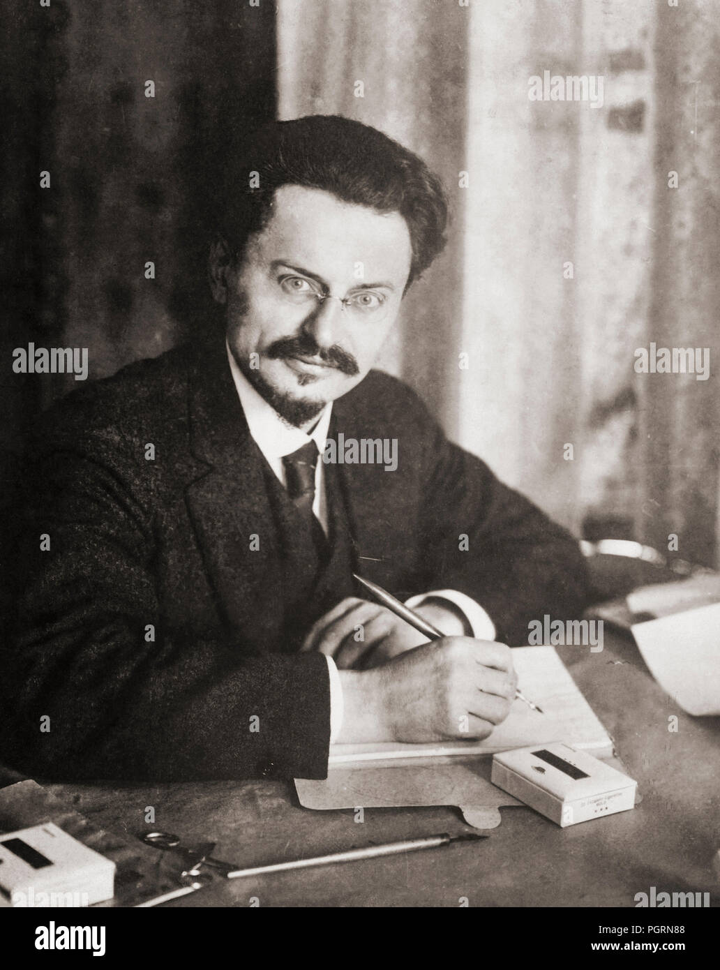Leon Trotsky, nato Lev Davidovic Bronstein, 1879-1940. Uomo politico russo e rivoluzionario. Foto Stock