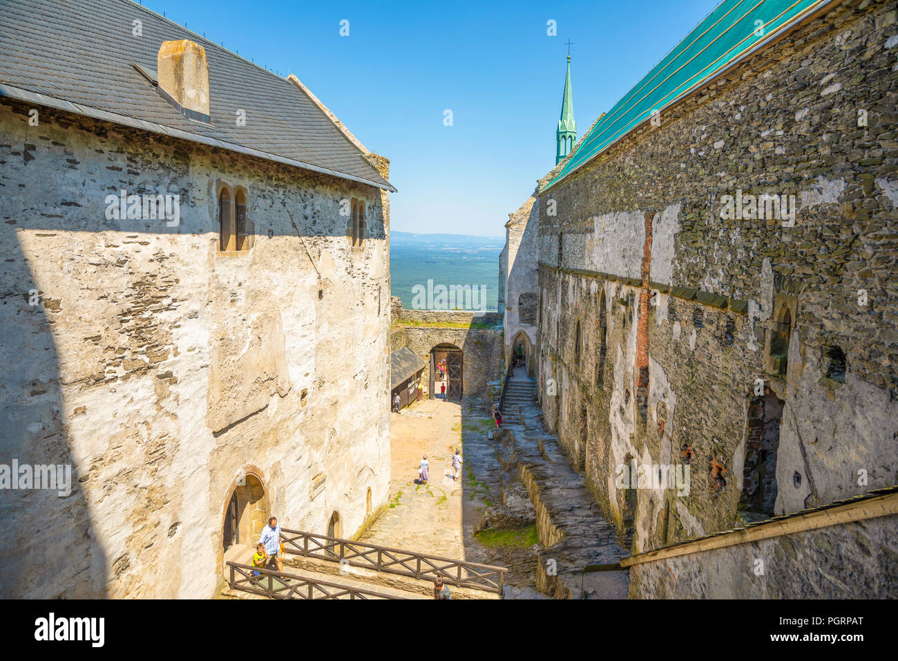 Bezdez, Repubblica Ceca - 5.07.2018: Bezdez Castello interno nella Boemia settentrionale, Repubblica Ceca Foto Stock