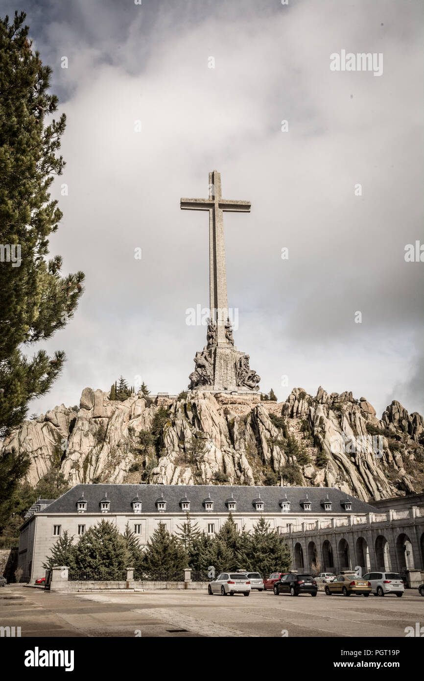 Francisco Franco mausoleo vicino a Madrid per essere trasformato in luogo di "riconciliazione" per un paese ancora venire ai termini con il dittatore's legacy. Foto Stock
