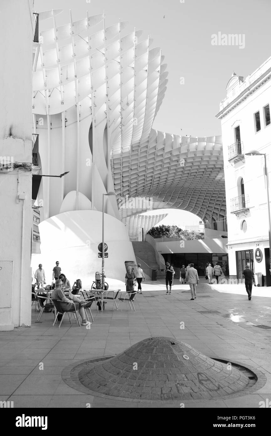 Metropol Parasol a Siviglia - Foto di strada Foto Stock