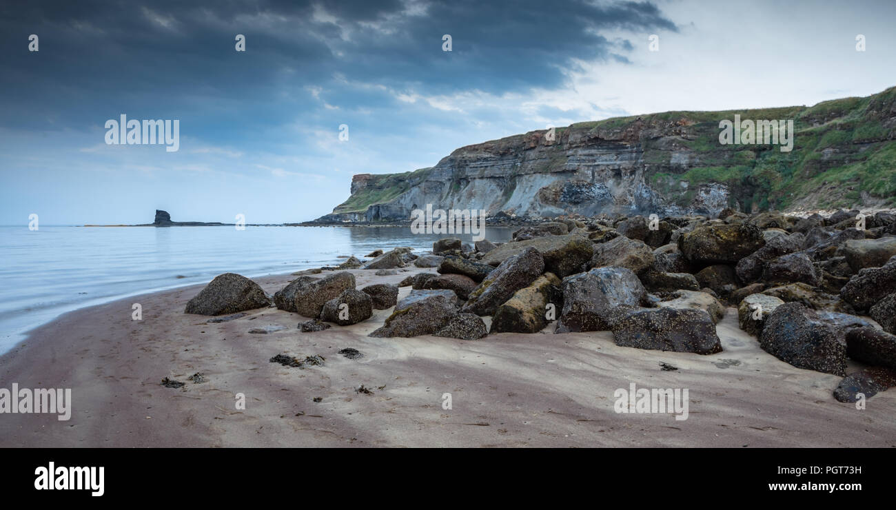 Saltwick Bay whitby, North yorkshire Foto Stock