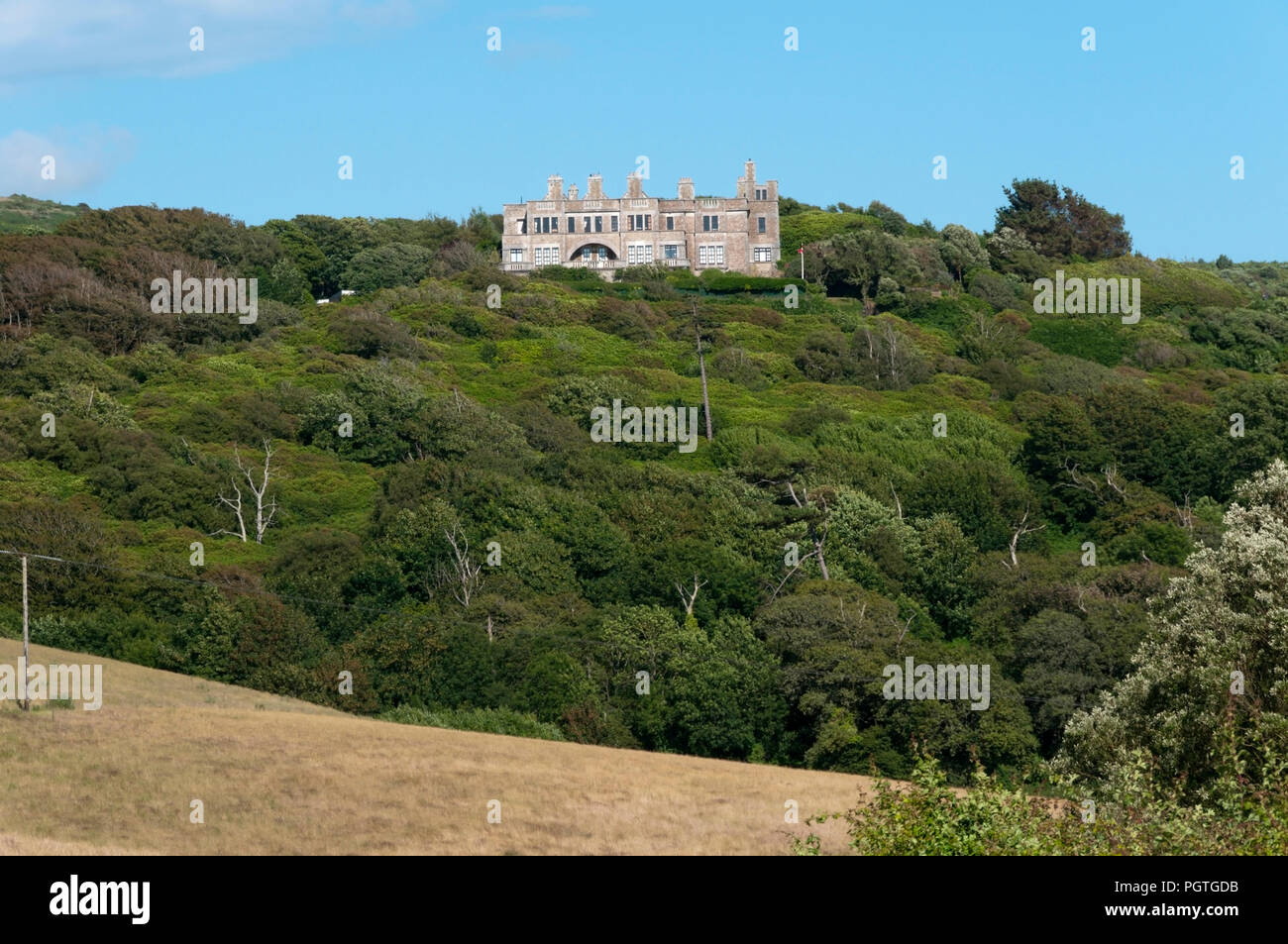 Brook Hill House sull'Isola di Wight è stato costruito per Sir Charles Seely da sir Aston Webb all inizio del XX secolo. In seguito affittata da JB Priestley. Foto Stock