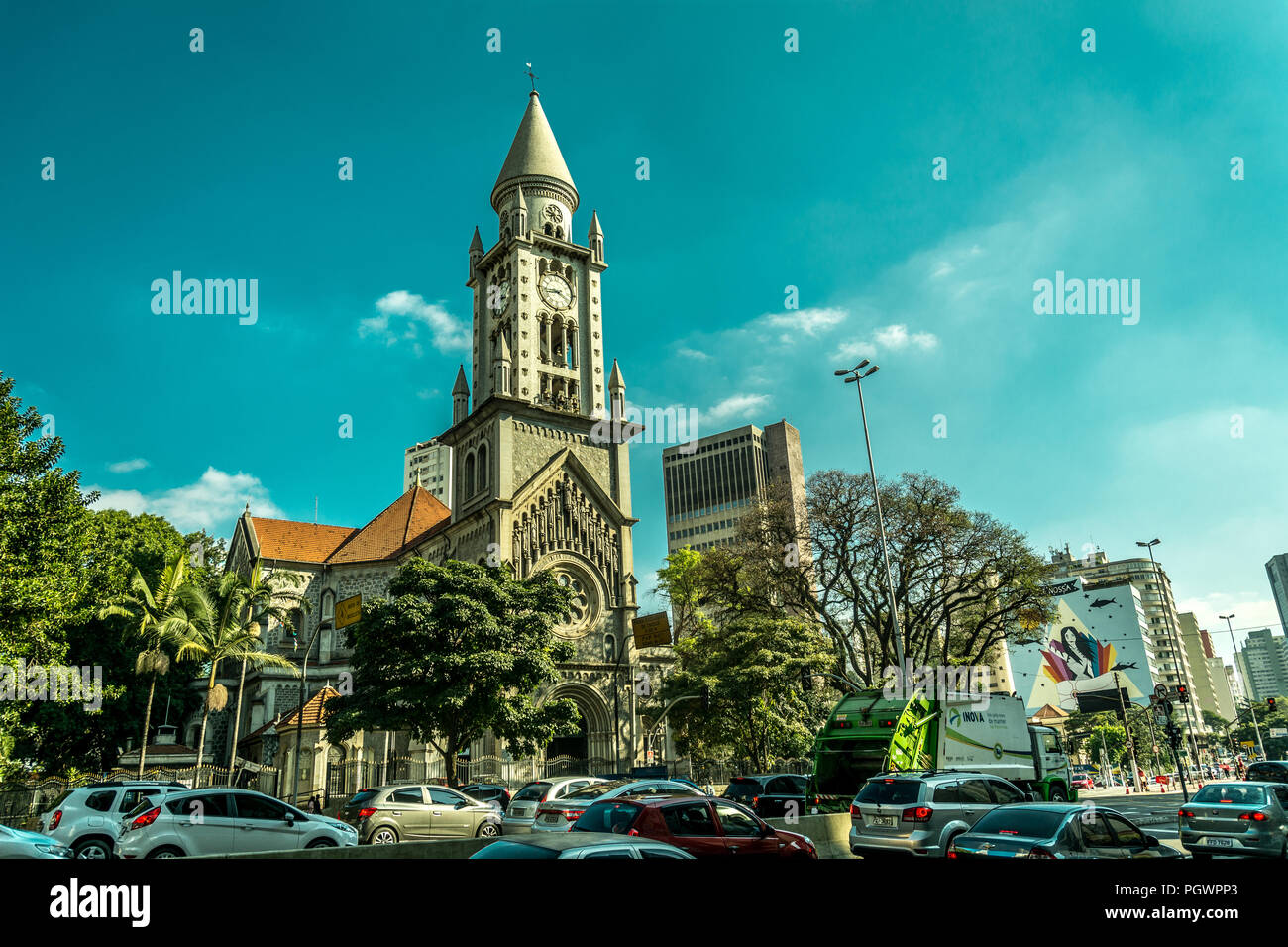 2018, luglio - Sao Paulo, Brasile. Vista esterna della Madonna della Consolazione Chiesa Foto Stock