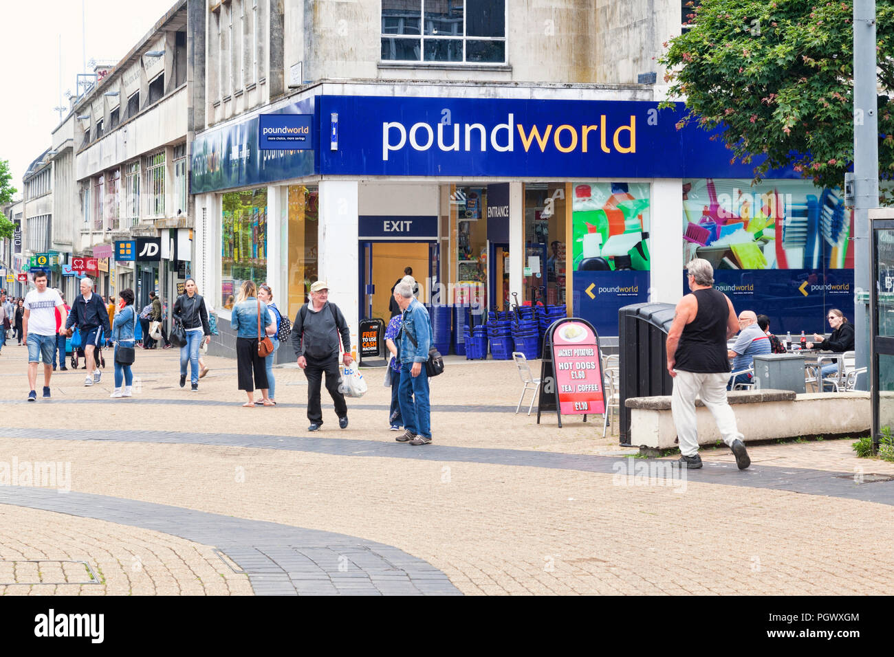 8 Giugno 2018: Plymouth, Devon, Regno Unito - Poundworld nel nuovo George Street. Foto Stock
