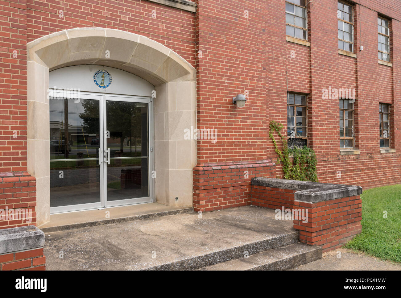 Abbandonato esercito nazionale Guard edificio in Winchester VA Foto Stock