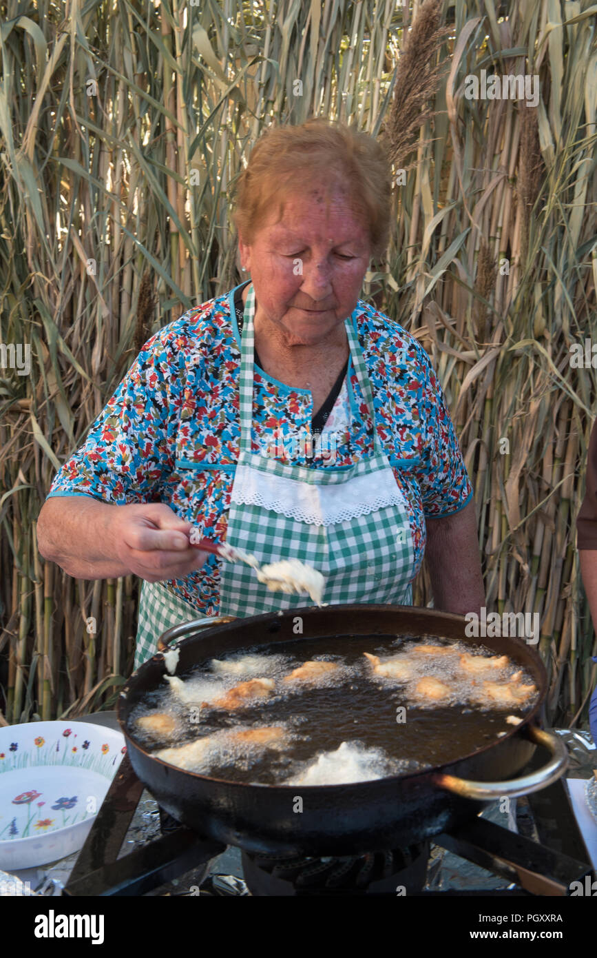 Durante la Festa del Vino e dell'Uva, tradizionale festa dedicata al vino e alla storia ed alla tradizione locale. Questo festival fine il tour estivo Foto Stock