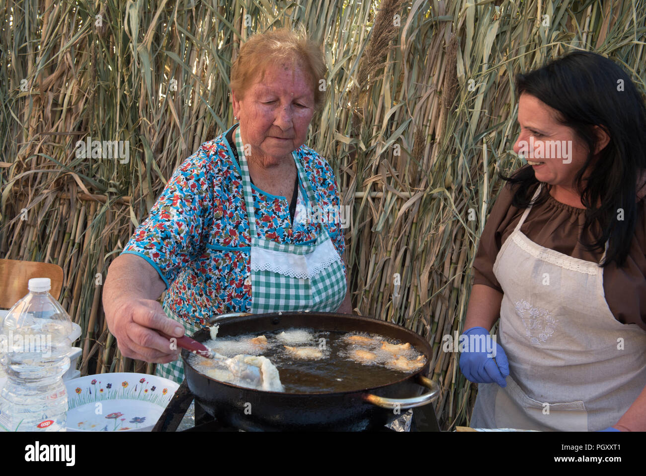 Durante la Festa del Vino e dell'Uva, tradizionale festa dedicata al vino e alla storia ed alla tradizione locale. Questo festival fine il tour estivo Foto Stock