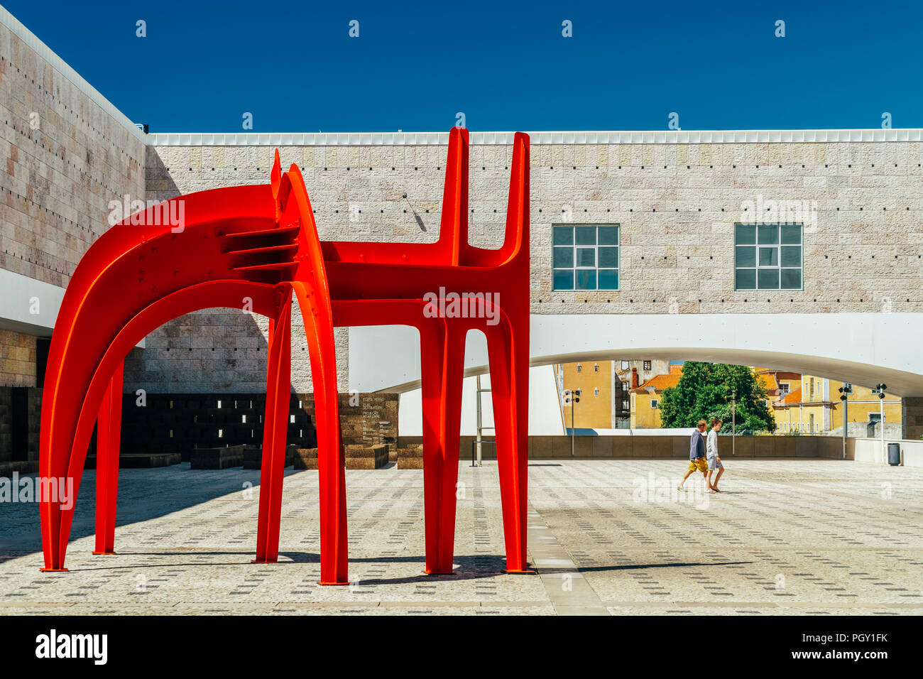 Lisbona, Portogallo - 20 agosto 2017: Il Centro Culturale di Belem è il più grande edificio con strutture culturali in Portogallo Foto Stock