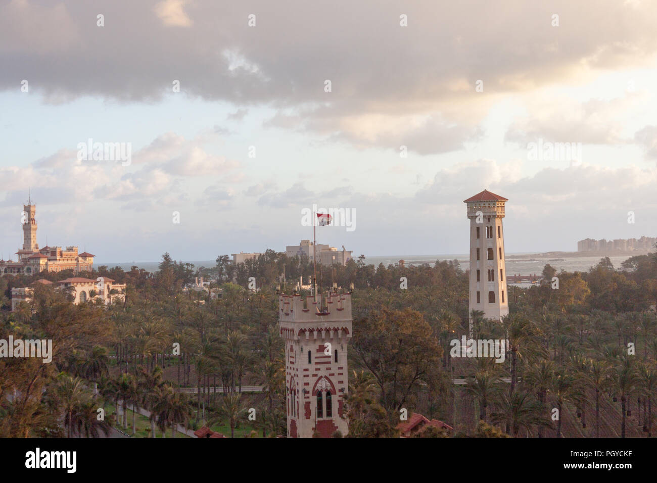 Topview della grande Faro di Alessandria, sorgeva sull'isola di Pharos, Mare mediterraneo e Al-Montaza ad Alessandria, Egitto 2013 Foto Stock