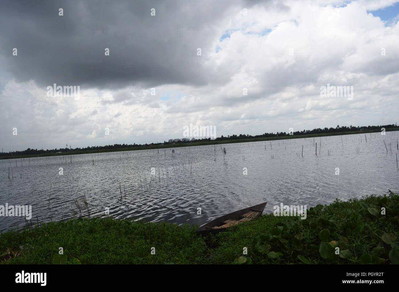 Il grande lago Foto Stock