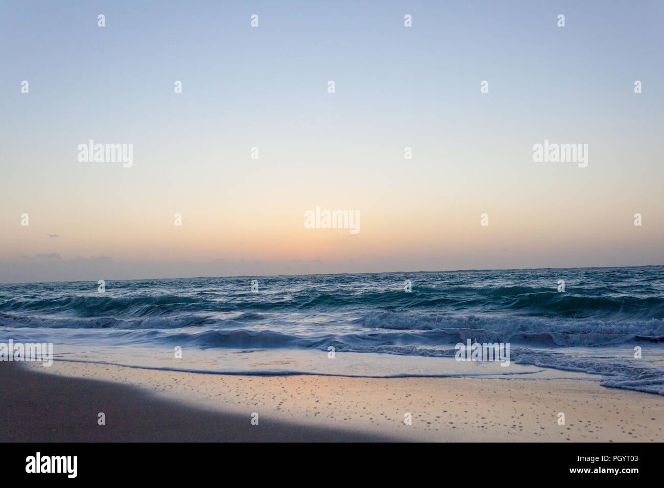 Mare Mediterraneo Beach,ALESSANDRIA,Egitto Foto Stock