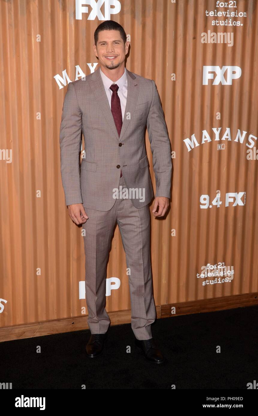 Los Angeles, CA, Stati Uniti d'America. 28 Agosto, 2018. JD Pardo presso gli arrivi per Maya M.C Premiere su FX, TCL teatro cinese (in precedenza Grauman's), Los Angeles, CA Agosto 28, 2018. Credito: Priscilla concedere/Everett raccolta/Alamy Live News Foto Stock
