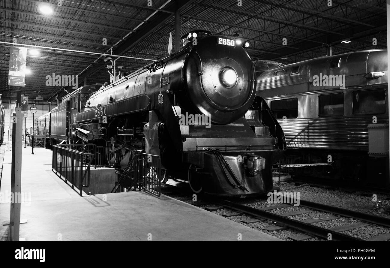 St-Constant, Canada, 28 Agosto, 2018.Vintage locomotiva a vapore sul display nel museo Exporail.Credit:Mario Beauregard/Alamy Live News Foto Stock