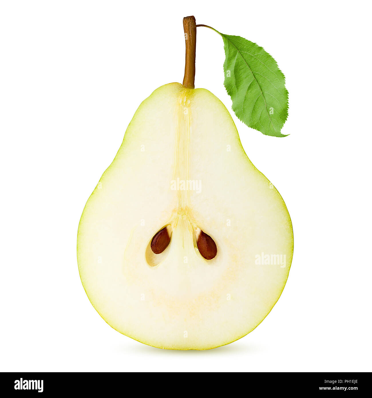 Mezza pera, fetta, isolati su sfondo bianco, tracciato di ritaglio Foto Stock