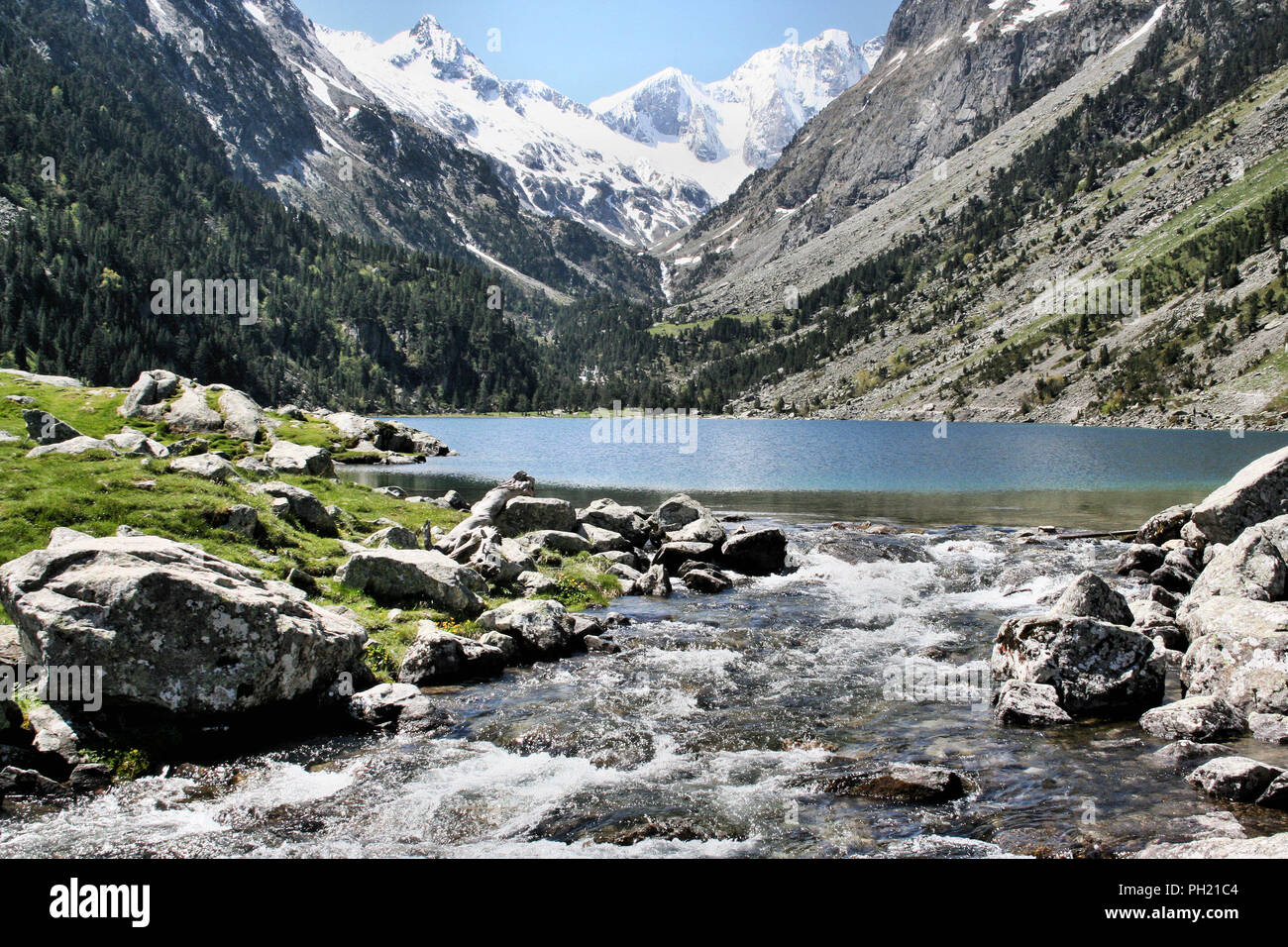 Una vista dei Pirenei vicino a Lac du Gaube Foto Stock