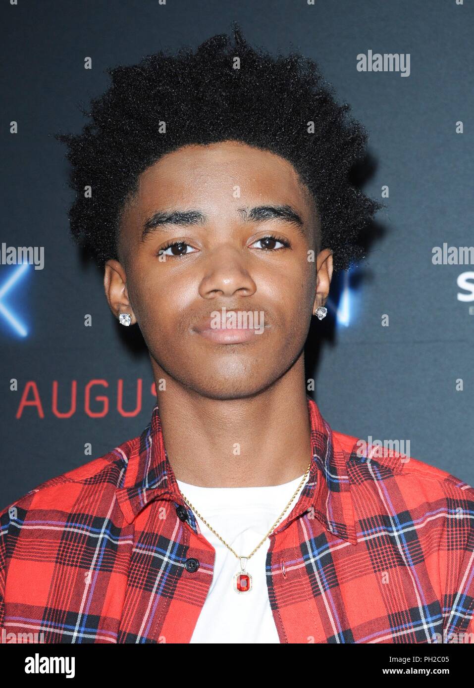 Los Angeles, CA, Stati Uniti d'America. Il 29 agosto, 2018. Myles Truitt presso gli arrivi per KIN Premiere, ArcLight Hollywood, Los Angeles, CA il 29 agosto 2018. Credito: Elizabeth Goodenough/Everett raccolta/Alamy Live News Foto Stock