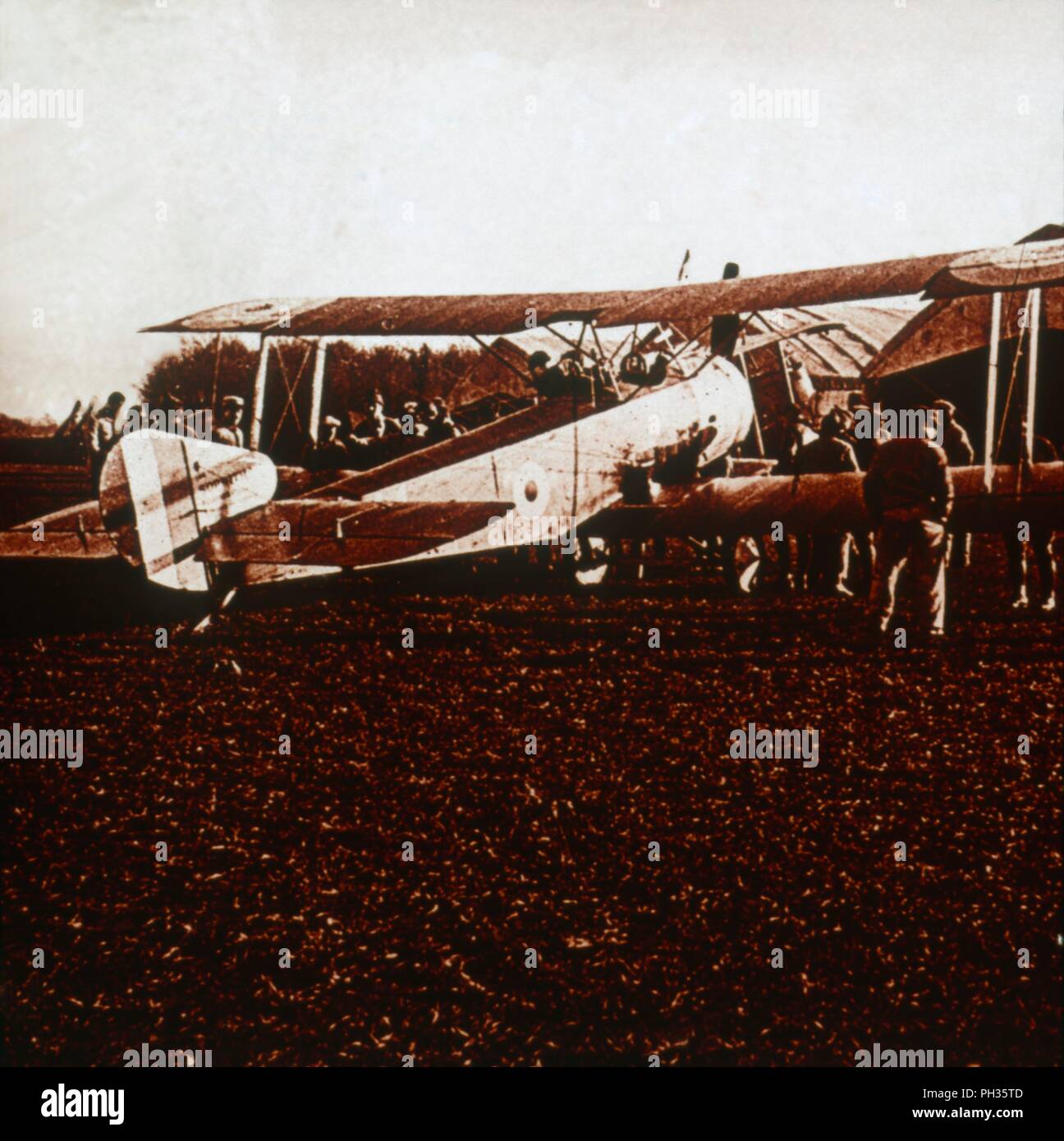 Un Sopwith Camel, C1917-c1918. Artista: sconosciuto. Foto Stock
