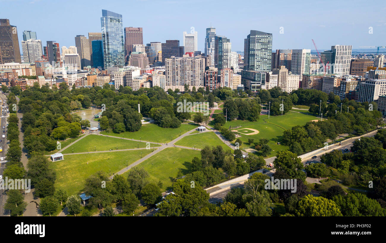 Boston Common, Skyline di Boston, Boston, MA, Stati Uniti d'America Foto Stock