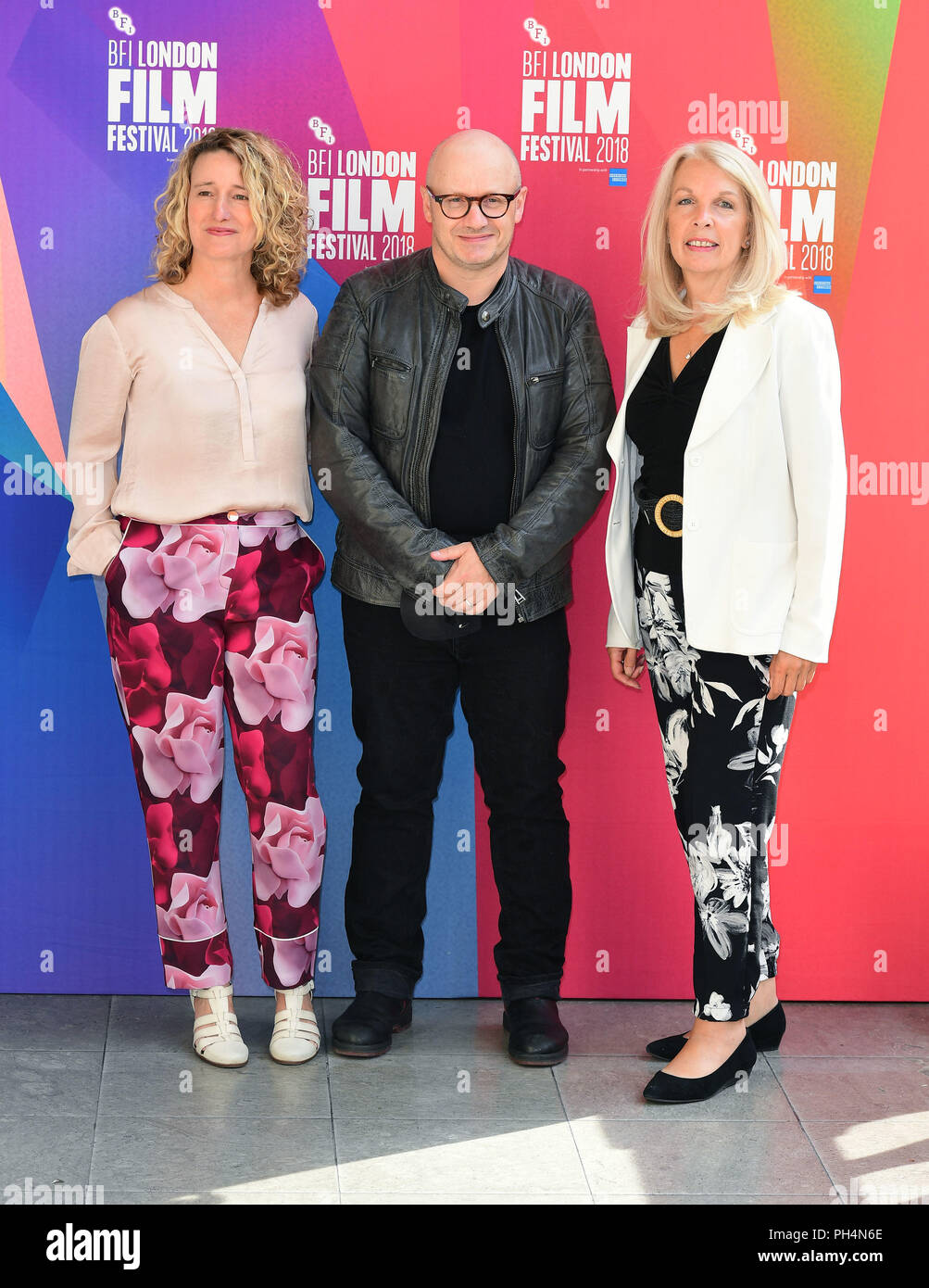 Tricia Tuttle, Lenny Abrahamson e Amanda Nevill arrivesat sessantaduesima BFI London Film Festival di lancio del programma a Cineworld Leicester Square, Londra. Foto Stock