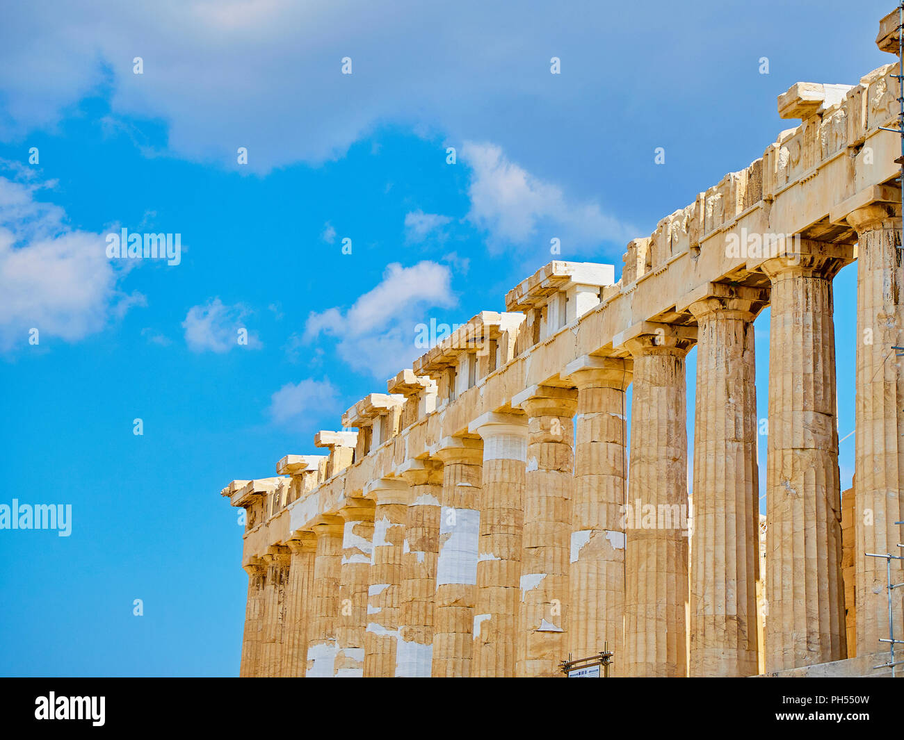 Cornicione dettaglio del lato meridionale del Partenone, l'antico tempio in onore della dea Athena sull'Acropoli ateniese. Atene. Attica, Foto Stock