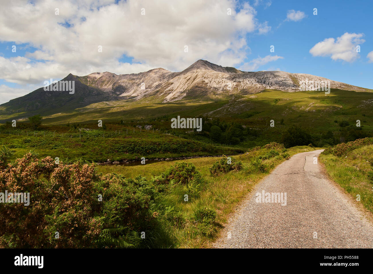 Le piste di Beinn Eighe, Torridon, Wester Ross, Scotland, Regno Unito Foto Stock