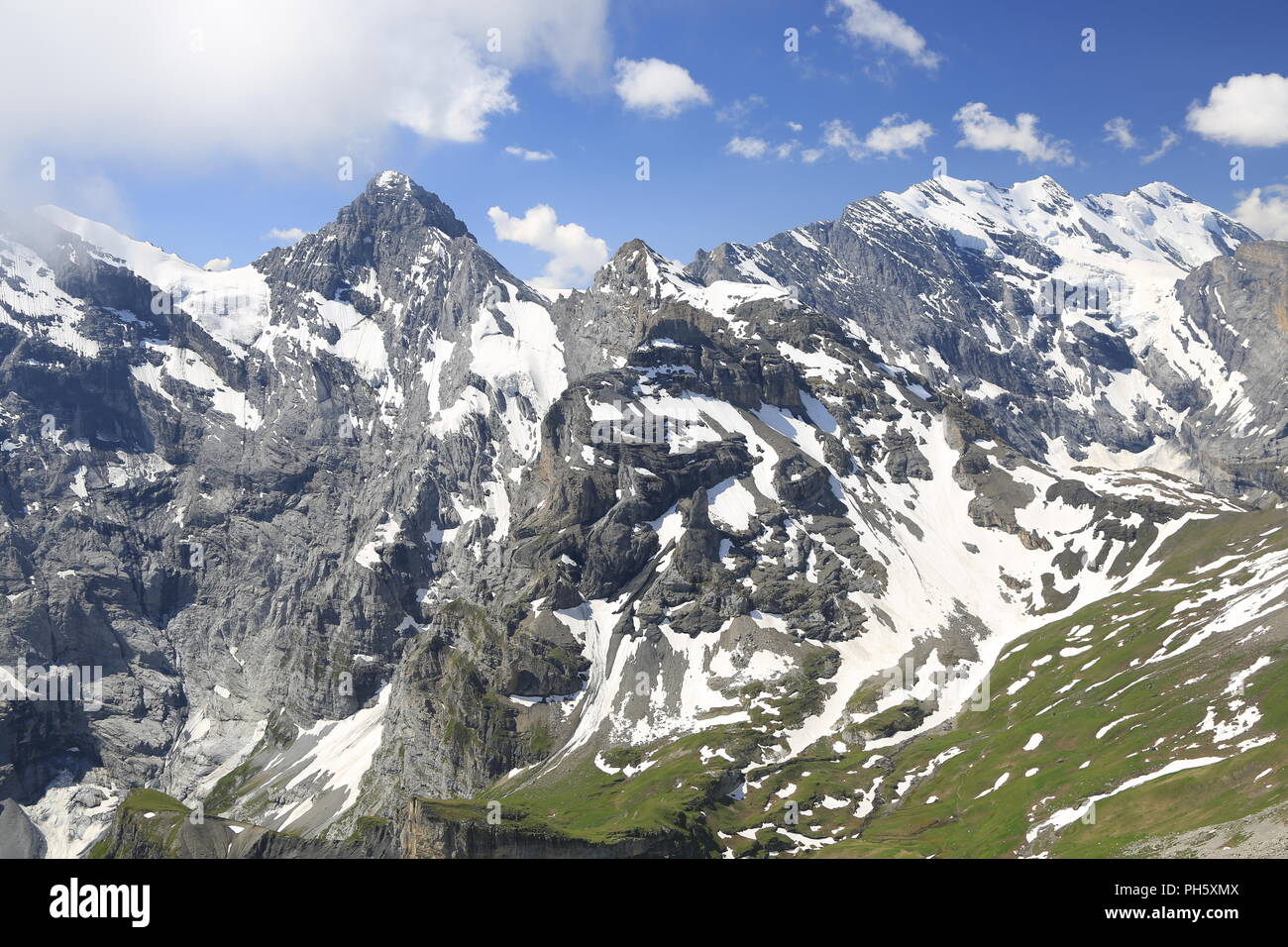 Alpi, vista da Gloria Pitz, Schilthorn, Svizzera Foto Stock