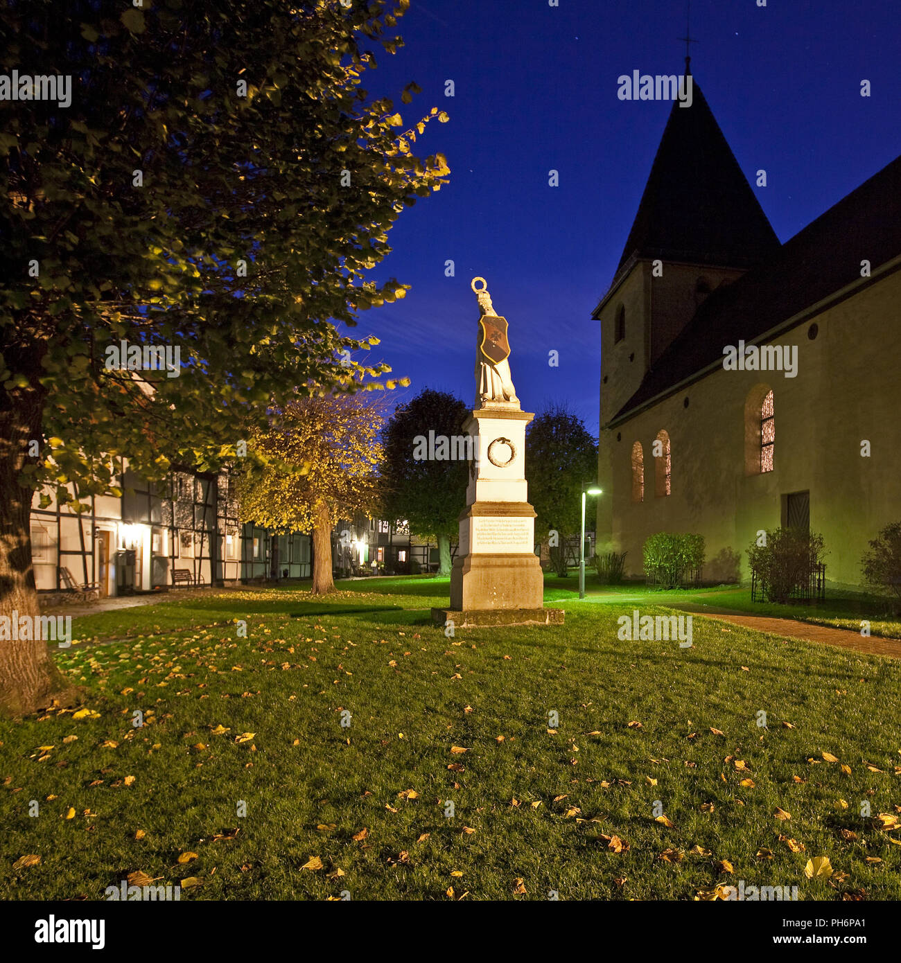 Chiesa Flierich in serata, Boenen, Germania Foto Stock