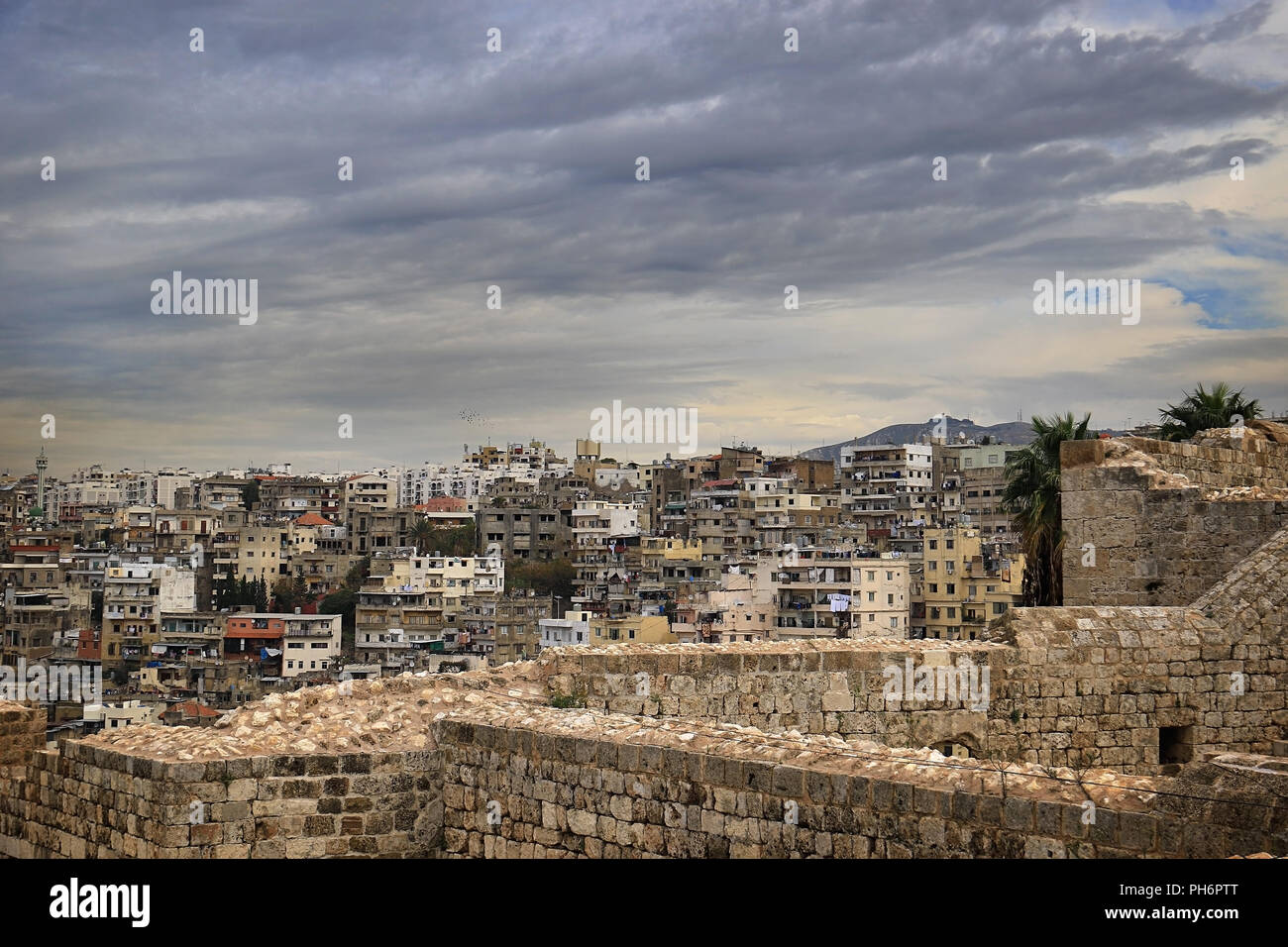 Un panorama della città di Tripoli a Nord del Libano. Foto Stock