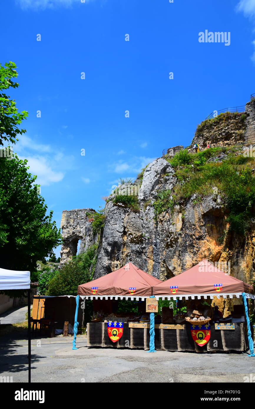 Il bellissimo villaggio di St-Cirq-la-Popie, Francia Foto Stock