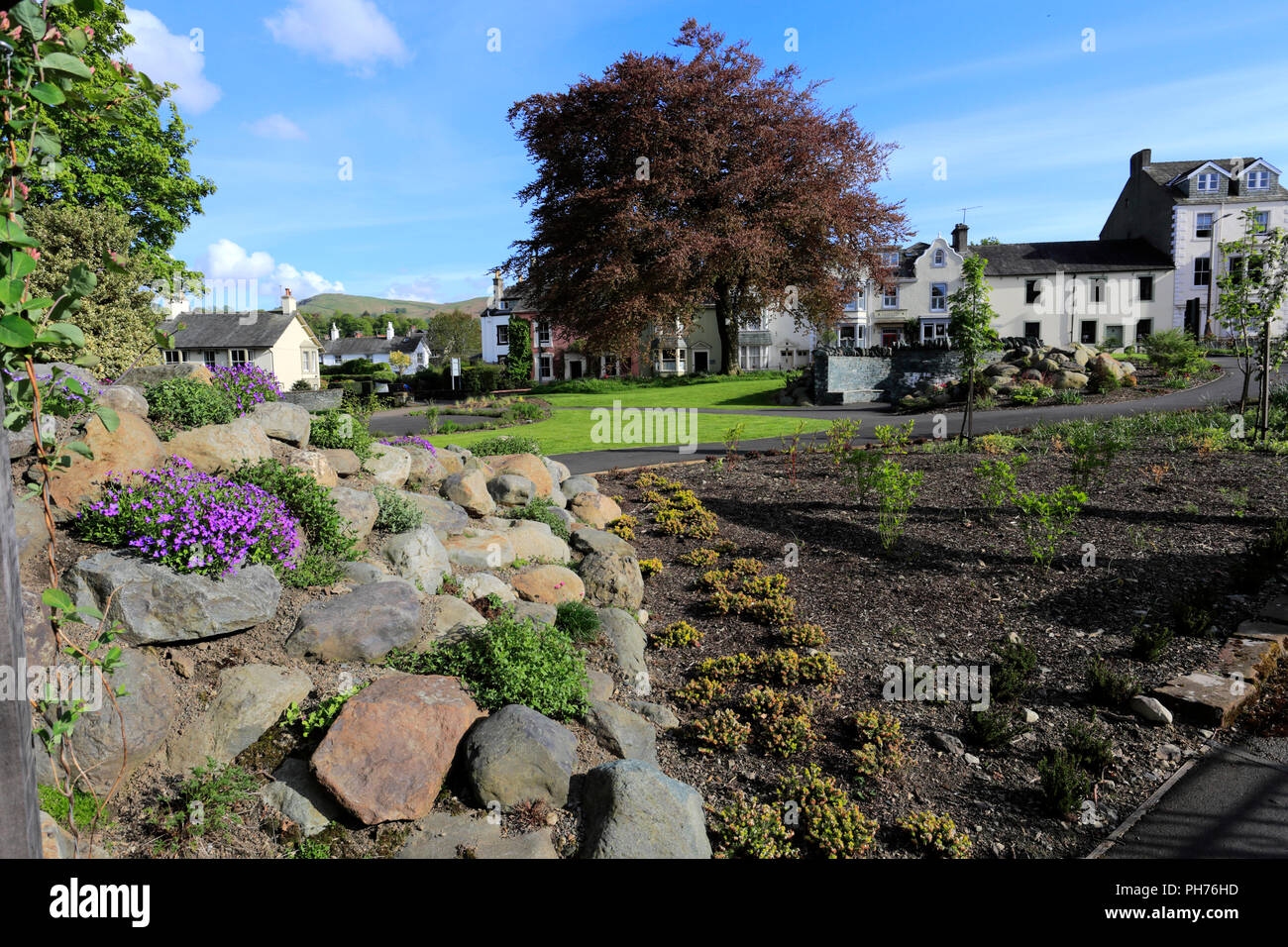Fiori di Primavera in Fitz Park, Keswick Town, Parco Nazionale del Distretto dei Laghi, Cumbria County, England, Regno Unito Foto Stock