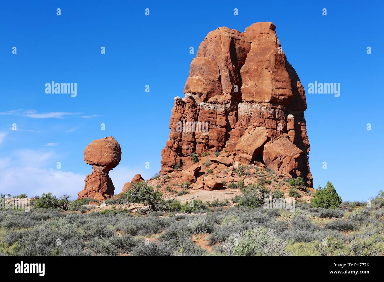 Rocce di bilanciamento in Arches National Park nello Utah Stati Uniti d'America Foto Stock
