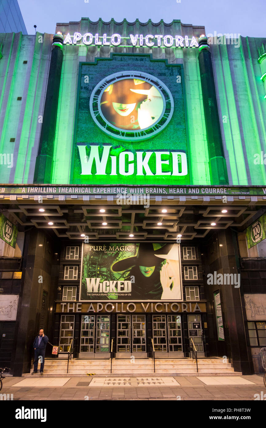 Wicked al teatro Apollo, Wilton Road, Victoria, Londra, Inghilterra, REGNO UNITO Foto Stock