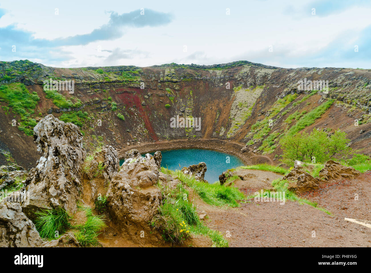 Kerid un lago riempito il cratere vulcanico Foto Stock