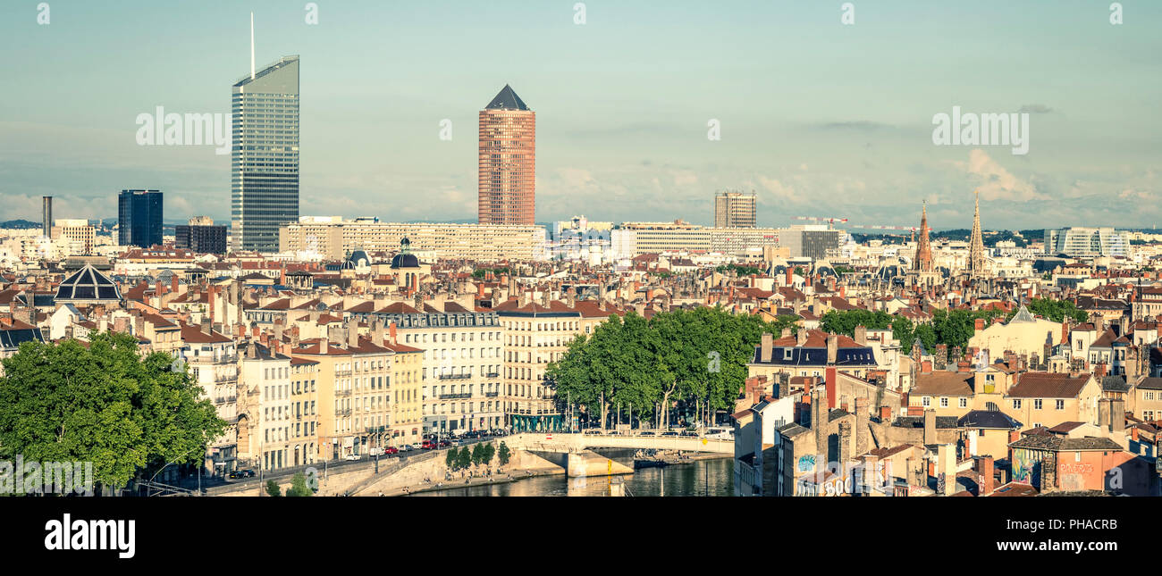 Vista di Lione con il Fiume Saone, Francia Foto Stock
