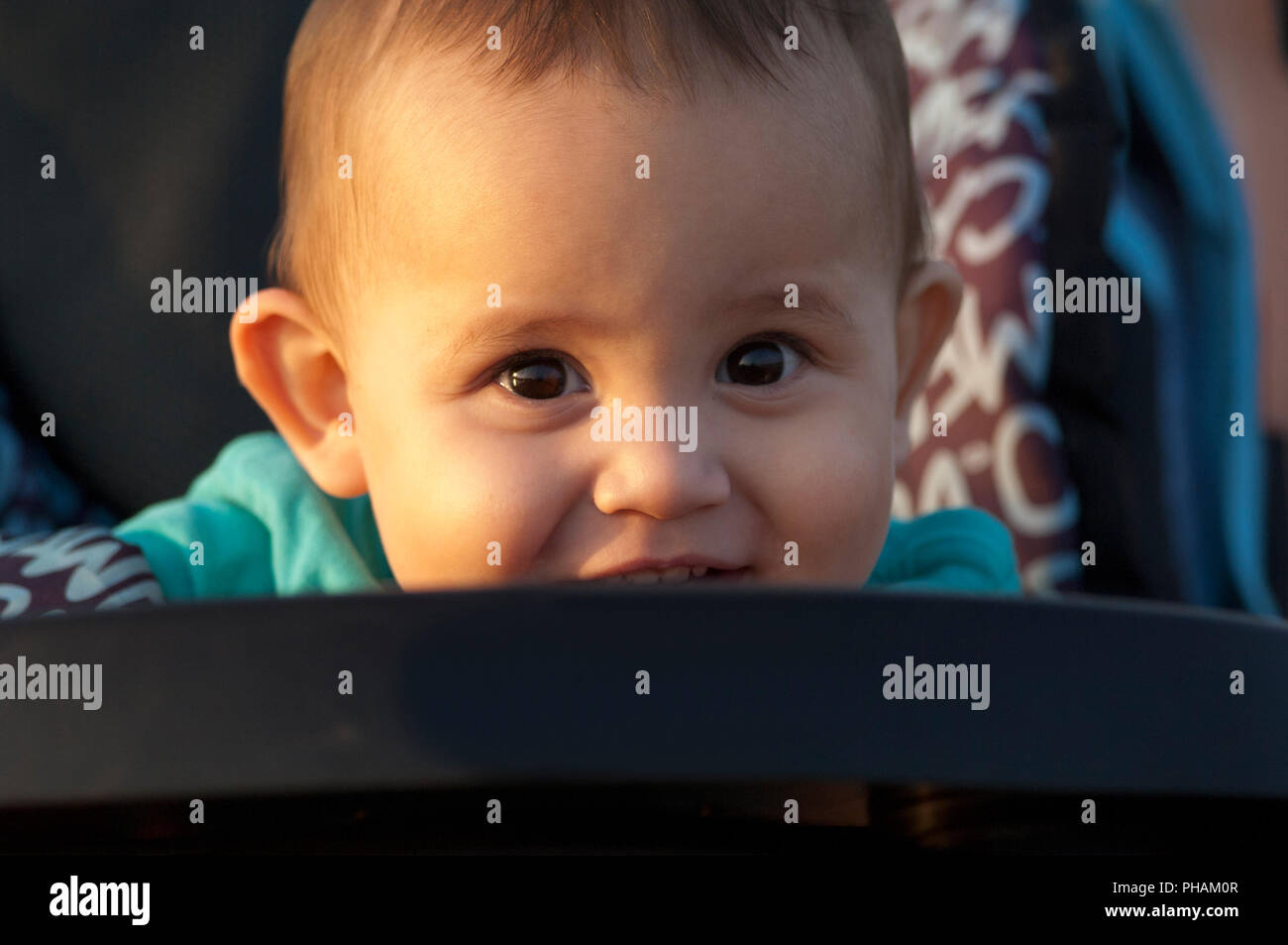 Sguardo di bambino materia d'enfant Foto Stock