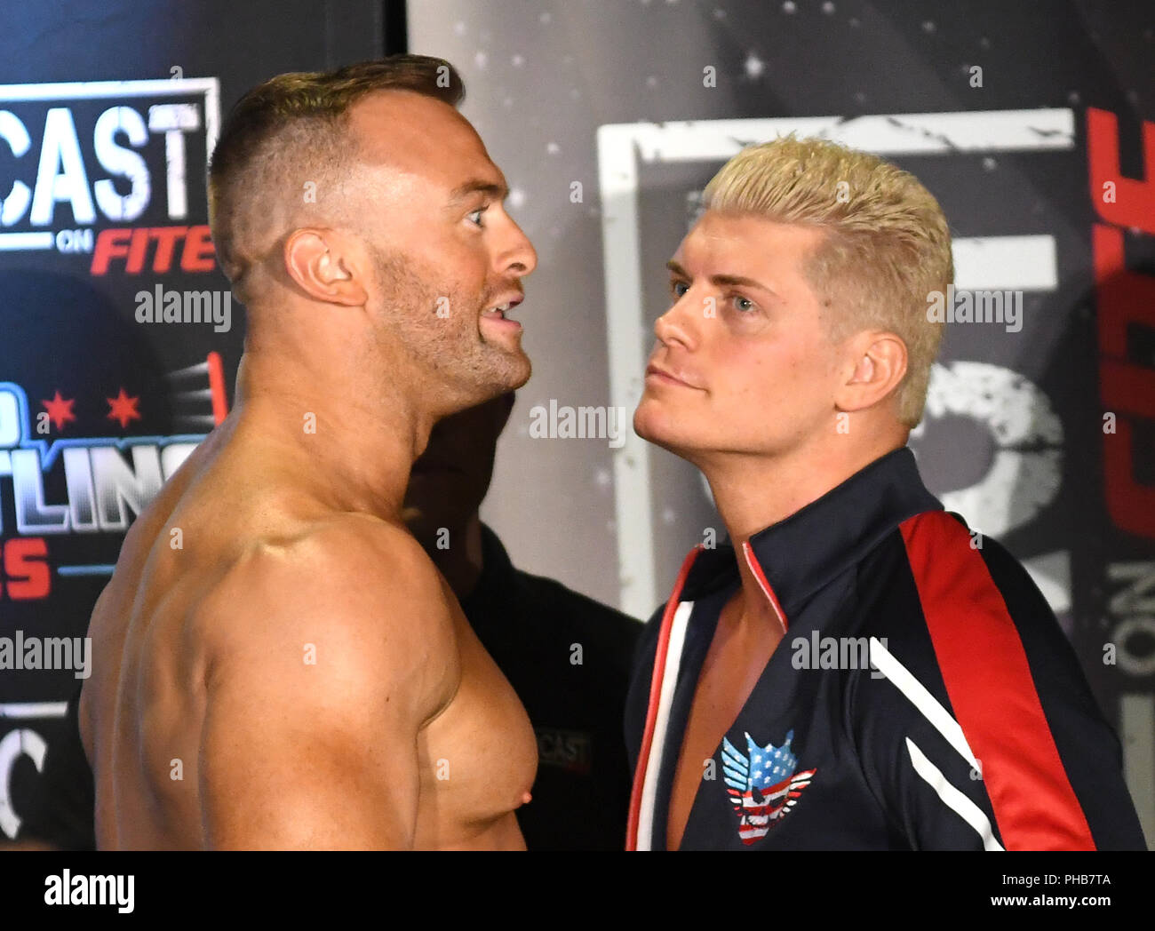 New York, NY, STATI UNITI D'AMERICA. 31 Agosto, 2018. Nick Aldis, il regnante NWA mondi Heavyweight Champion e Cody Rhodes assiste la conferenza stampa per la venduti fuori "Tutti nell' evento presso il Centro Sears Arena di Chicago, Illinois. Credito: Giorgio Napolitano/media/punzone Alamy Live News Foto Stock