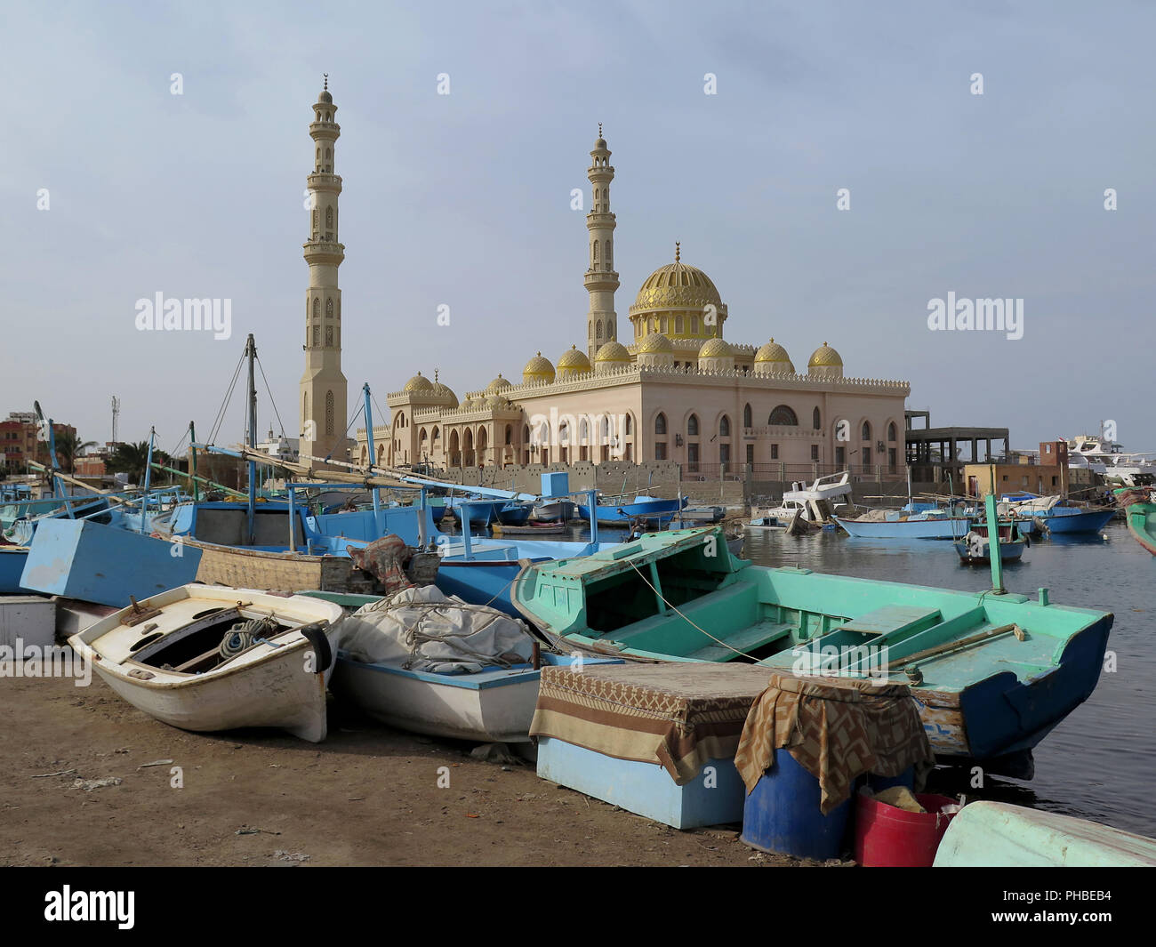 Fischerhafen, Moschee, Hurghada, Aegypten ha Foto Stock