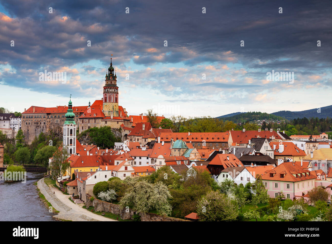 Castello di Cesky Krumlov risalente al 1240, Cesky Krumlov, Sito Patrimonio Mondiale dell'UNESCO, Boemia del Sud, Repubblica Ceca, Europa Foto Stock